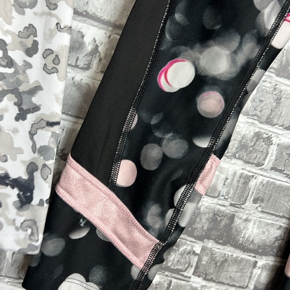 AVIA - Picture 5 of 11